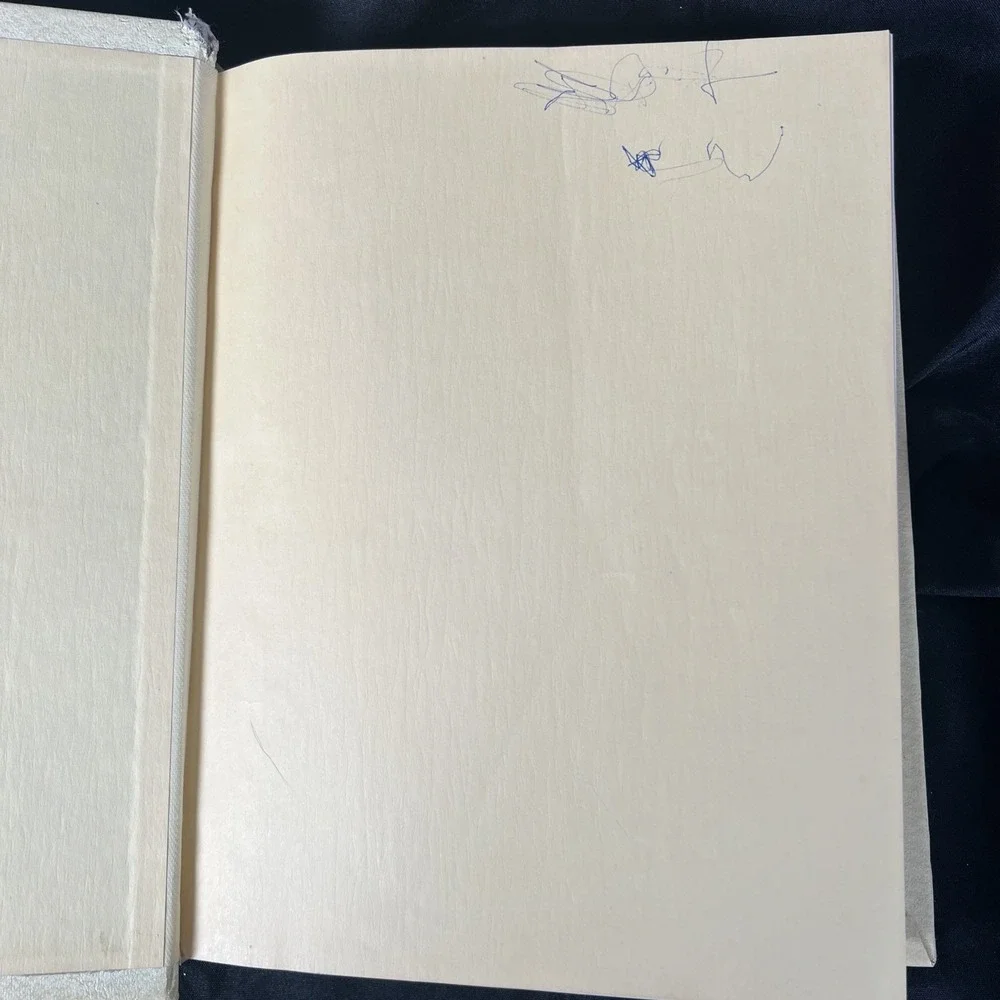 Vintage Holy‎ Bible Fireside Family Edition Catholic  1974/75 Edition
